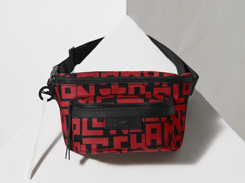 اختبر فخامة الطباعة مع LONGCHAMP LGP